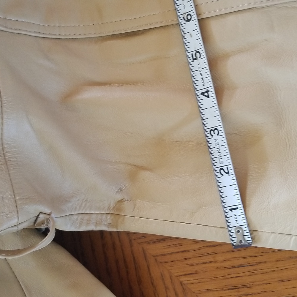 Centigrade Ladies Leather Coat - Picture 13 of 16